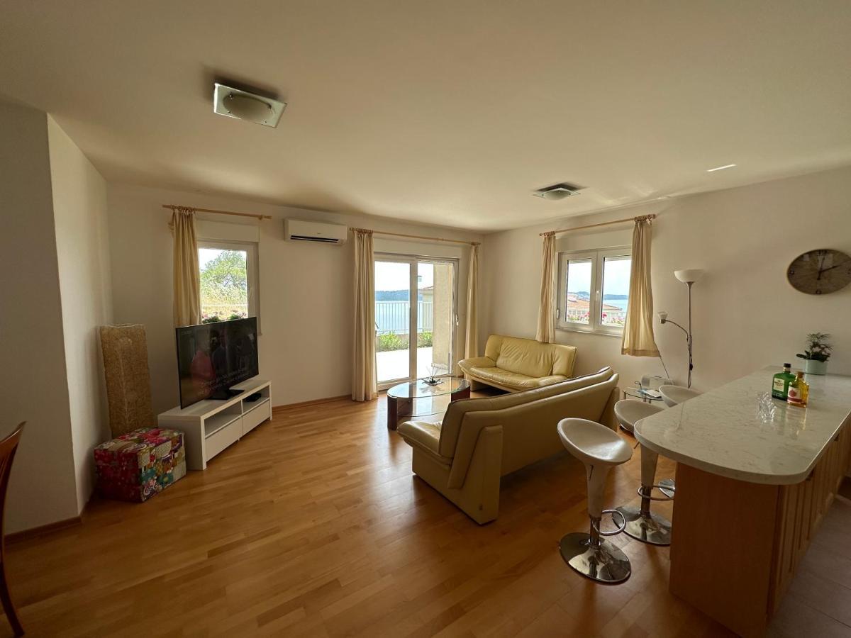 Aurora Luxury Apartment Trogir Eksteriør billede