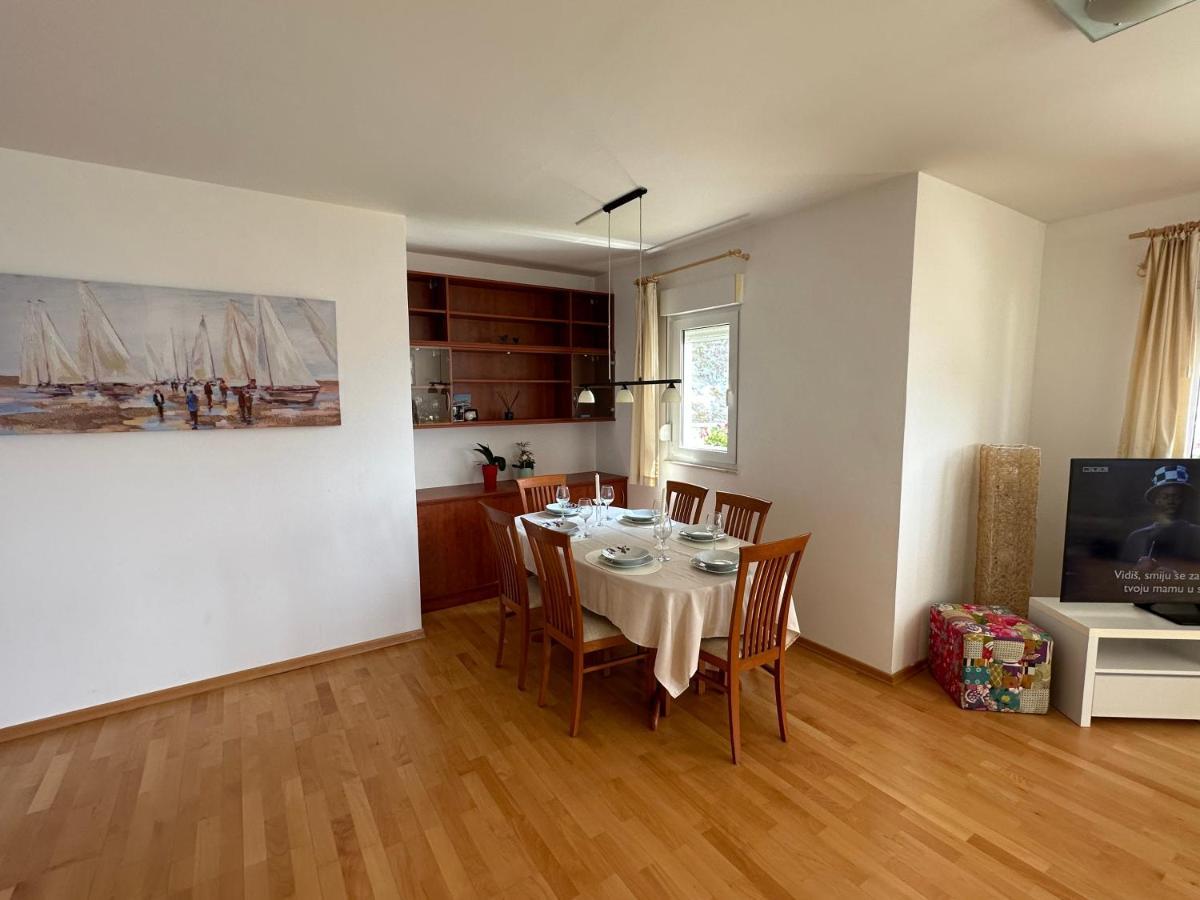 Aurora Luxury Apartment Trogir Eksteriør billede