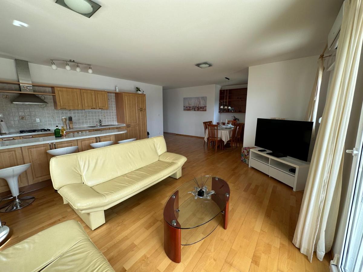 Aurora Luxury Apartment Trogir Eksteriør billede